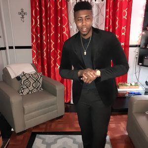 Meet your Posher, Ali